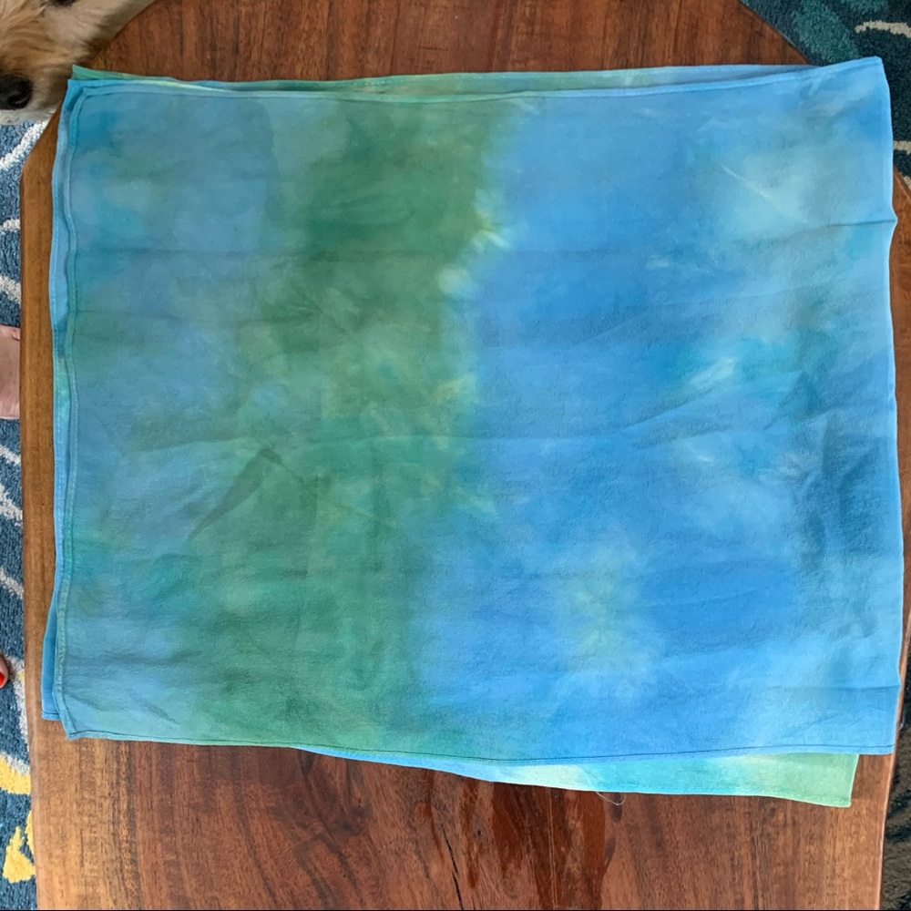 Silky scarf